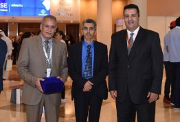 جامعة العين تشارك في أكبر حدث في الشرق الأوسط في مجال الصيدلة (دوفات 2017)