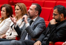 محاضرة حول مستقبل الإذاعة في ظل التحول الرقمي